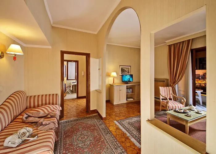 Aurelia San Pietro 4* Róma
