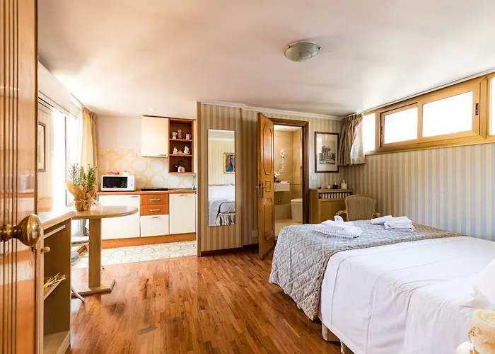 Szálloda Aurelia San Pietro 4*